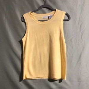 Yellow white stag sweater vest size M